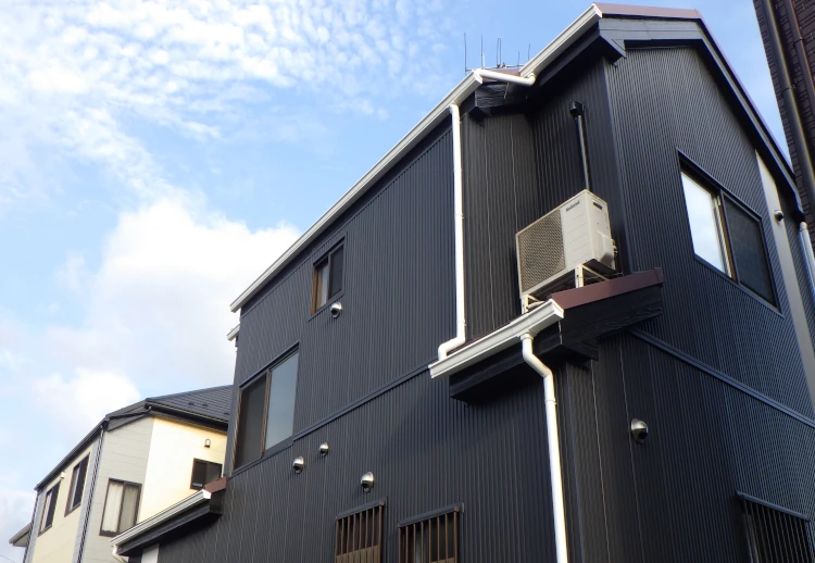 外装改修工事完了の様子