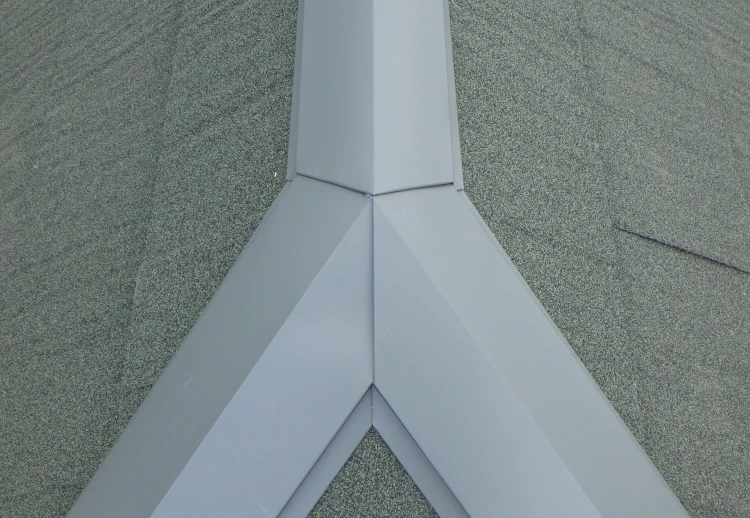 三つ又部の施工