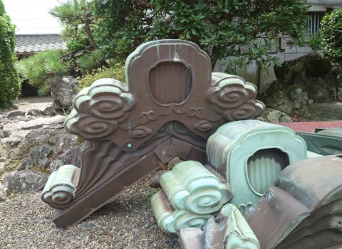 撤去した銅板鬼